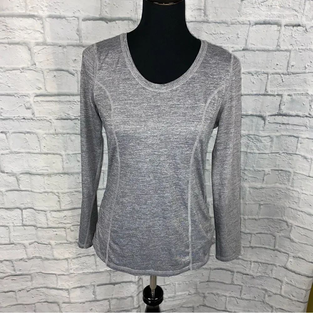Athletic works Longsleeve scoopneck hi low stripe top w/scrunch sides sz Small